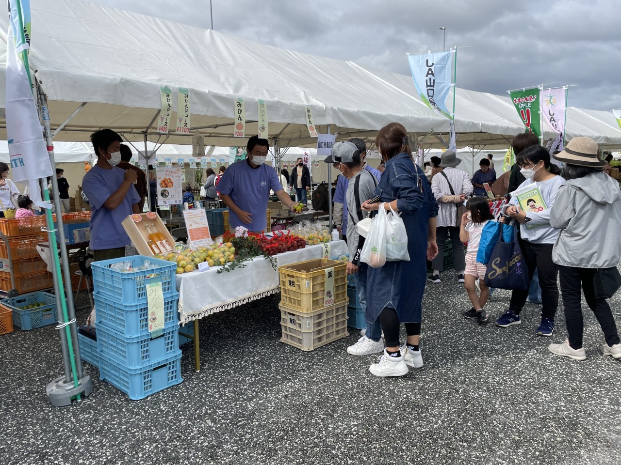 マルシェで県消県産PR！